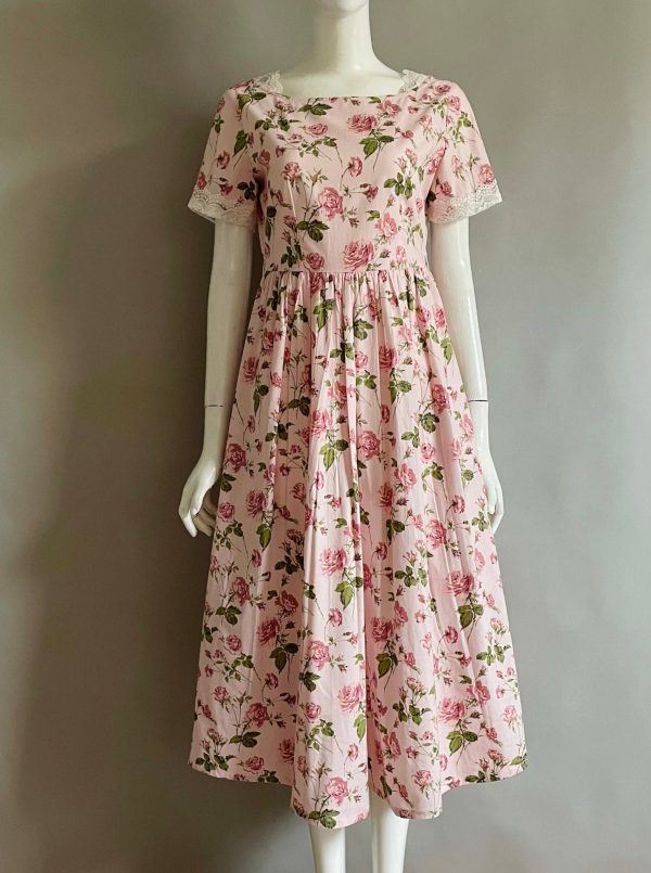 Vintage Sunflower Lace Trim Dress